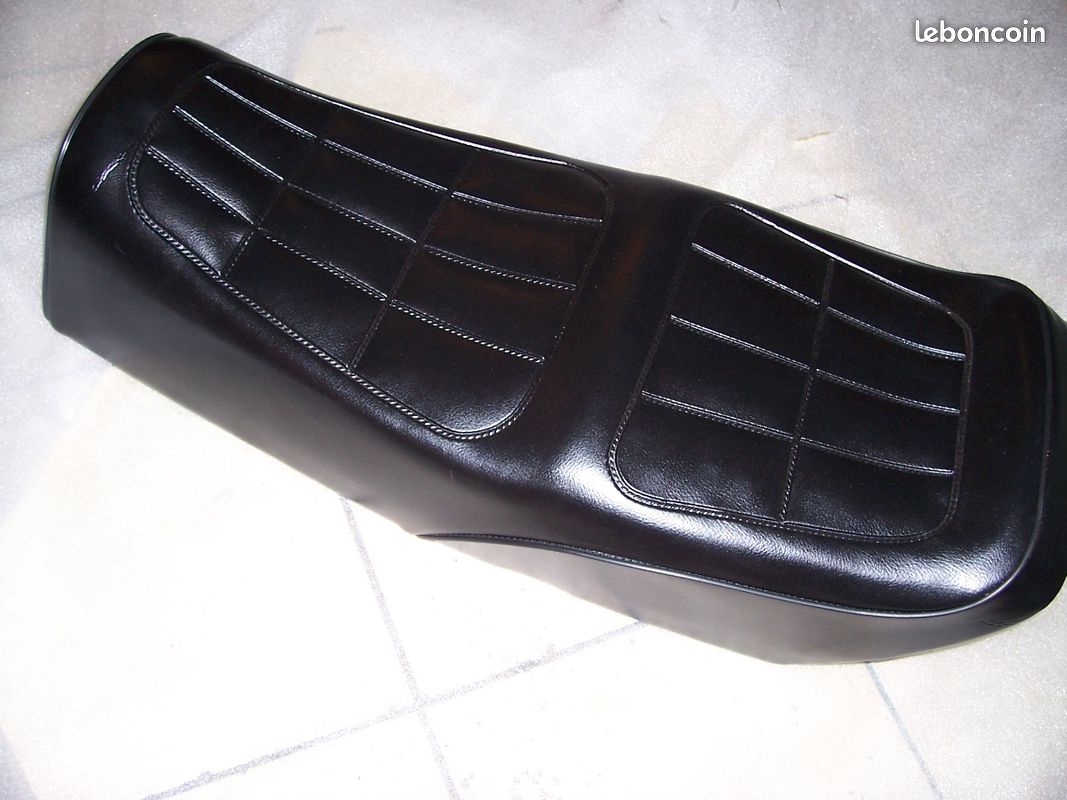 selle-reconditionnee-honda-cbx-1978-1980-1